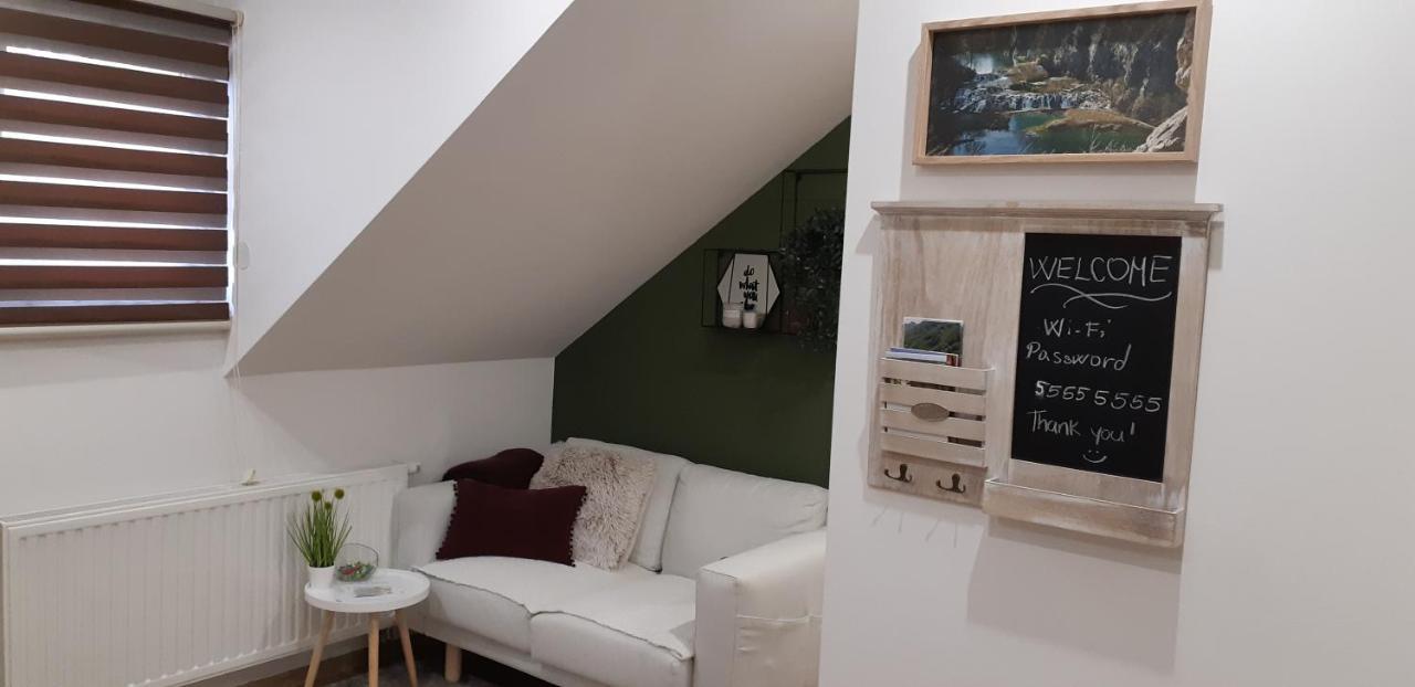 Apartments Woodnotes Licko Petrovo Selo Luaran gambar