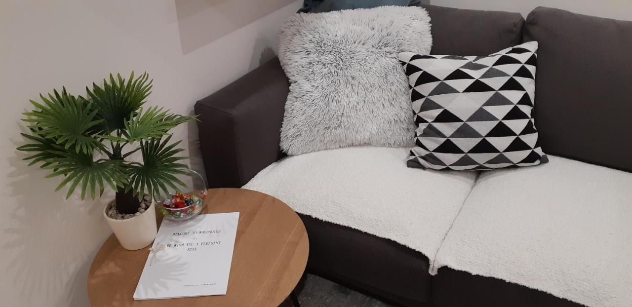 Apartments Woodnotes Licko Petrovo Selo Luaran gambar