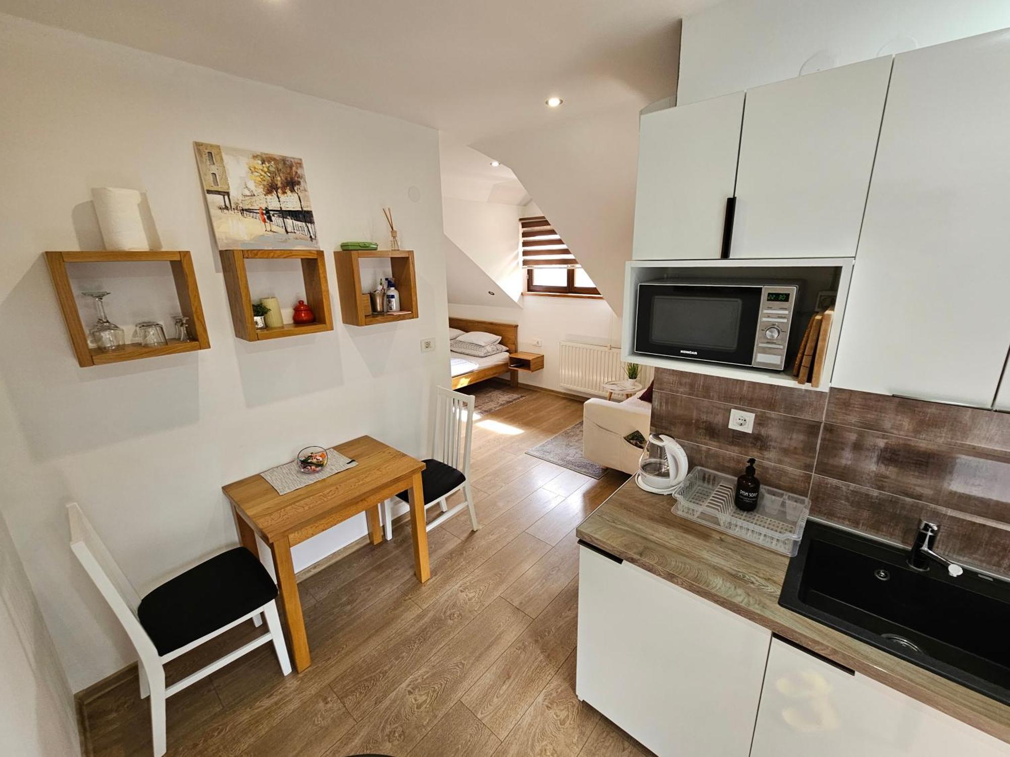 Apartments Woodnotes Licko Petrovo Selo Luaran gambar