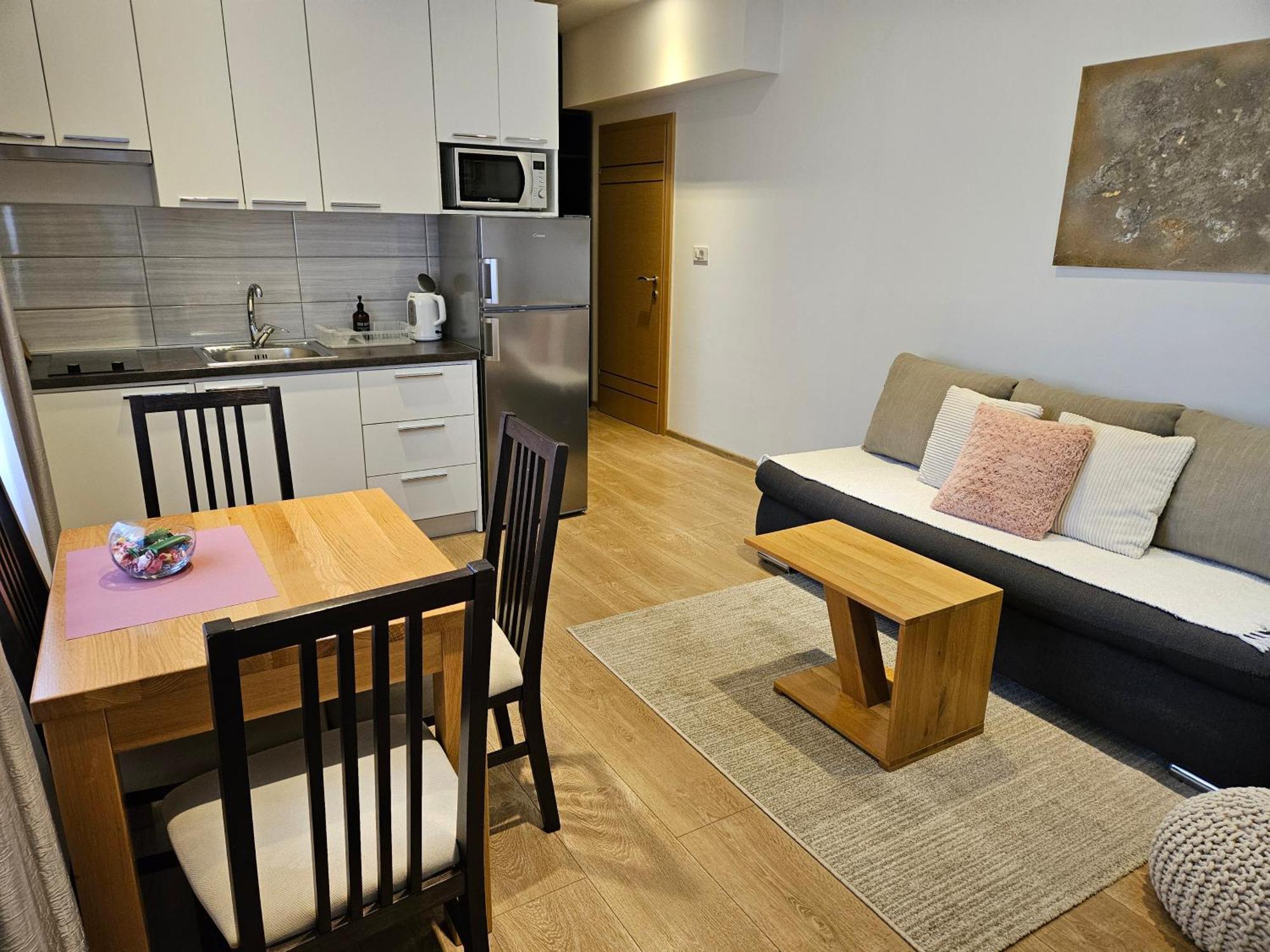 Apartments Woodnotes Licko Petrovo Selo Luaran gambar