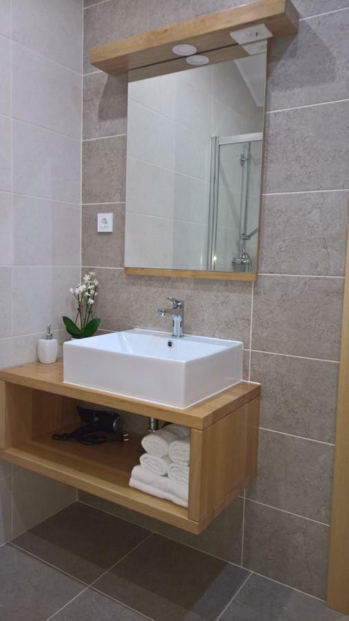 Apartments Woodnotes Licko Petrovo Selo Luaran gambar
