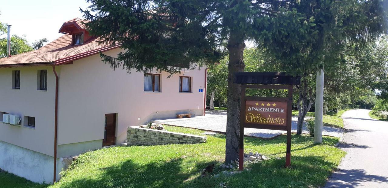 Apartments Woodnotes Licko Petrovo Selo Luaran gambar